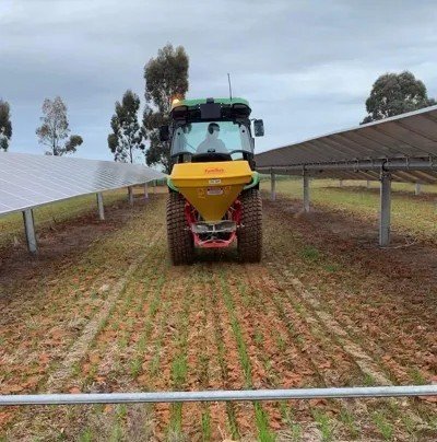 Spreader in solar panels fontenoy ag and earth